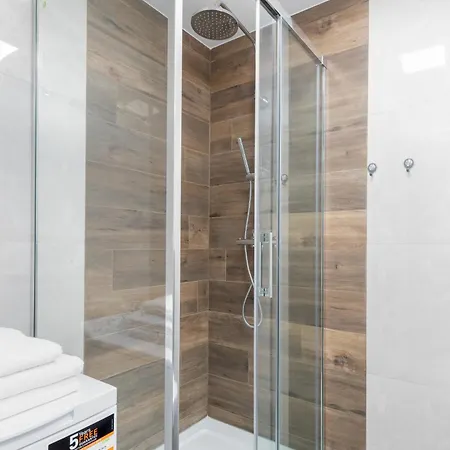 Portowa 18 Etna Polonia -jantar * Kolberg