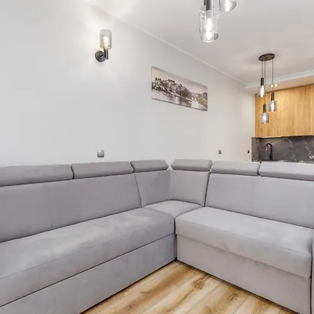 Portowa 18 Etna Polonia -jantar * Kolberg