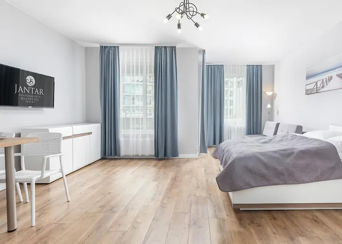 Portowa 18 Etna Polonia -jantar Kolberg