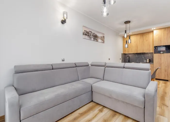 Portowa 18 Etna Polonia -jantar * Kolberg