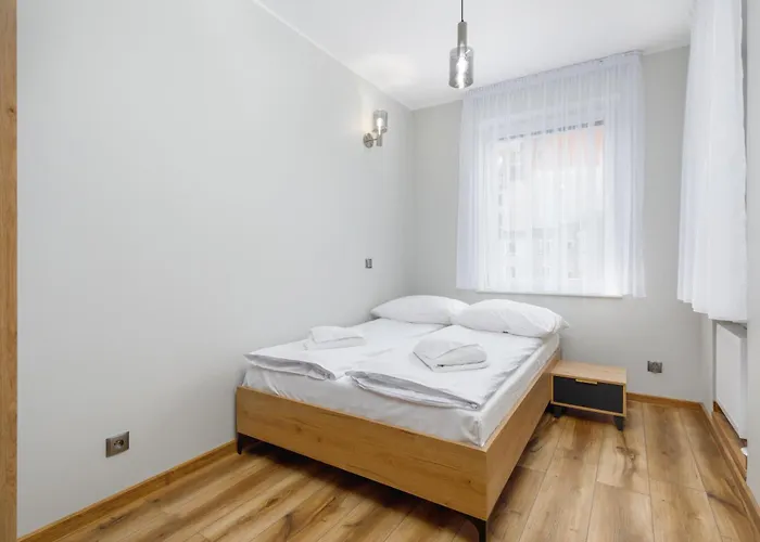 Portowa 18 Etna Polonia -jantar Kolberg