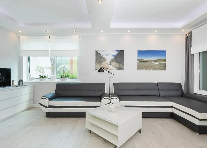 Portowa 18 Etna Polonia -jantar * Kolberg